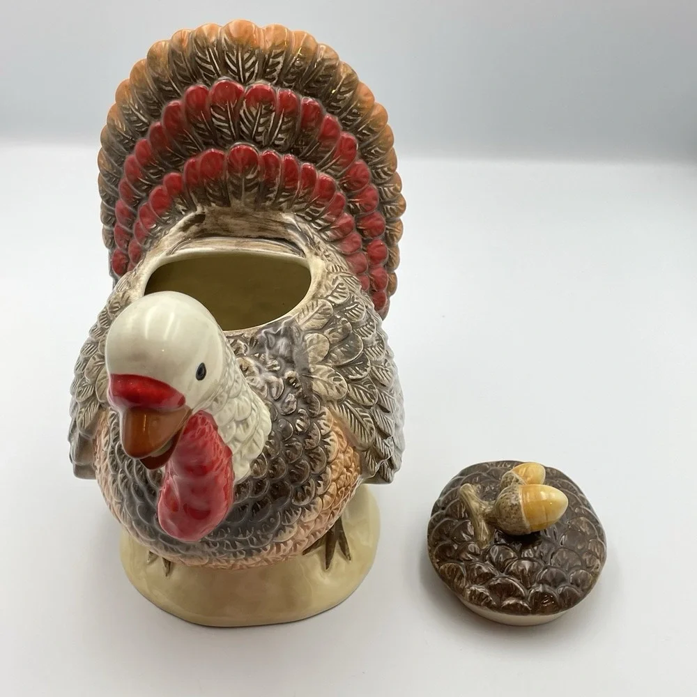 Zrike Thanksgiving Turkey Gravy‎ Pitcher With Acorns Harvest Turkey By Lisa Levy